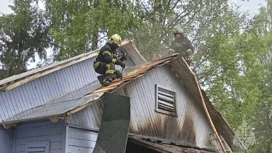 За минувшие сутки спасатели Ивановской области 8 раз выезжали на тушение пожаров