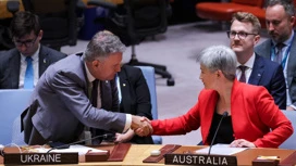 Australia imposes new sanctions against Russia