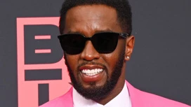 Артист из Лас-Вегаса обвинил P. Diddy в сексуальном насилии в обмен на карьеру