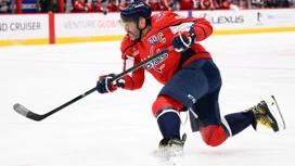 Ovechkin a marqué 885 buts dans sa carrière et a abordé le record Gretzky