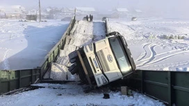 Puente colapsó bajo el peso de un camión pesado en Yakutia