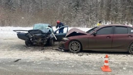 Izhevskの3つの車の衝突で3人の人が負傷しました