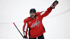 OvechkinはNHLで2倍を獲得し、Griskyから13の目標へのギャップを削減しました