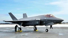 В Японии два F-35А совершили аварийную посадку из-за проблем с электроникой