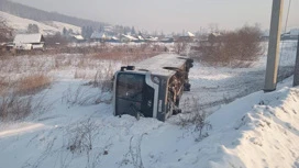 Под Красноярском перевернулся рейсовый автобус с пассажирами