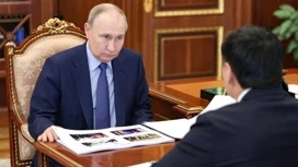 Путин пожелал Хасикову успехов на выборах главы Калмыкии