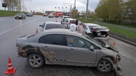 Пять автомобилей столкнулись в Ижевске