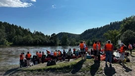 Familienrafting auf Flüssen organisiert in der Region Tscheljabinsk