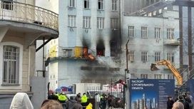 Le bâtiment a pris feu près de la gare de Paveletsky à Moscou