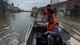 Вода в затопленном из-за паводка Орске начала уходить