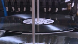 Die Technologie der Produktion von Vinylrekorden ist weit vorwärts gegangen