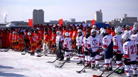 Auf dem Eis des Amur fand das internationale Festival der Wintersportarten Russlands und Chinas statt