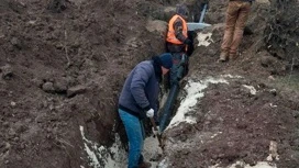 Коммунальщики из Мурманска завершают укладку нового водовода в Приморске Запорожской области