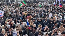 Участники митинга в Грозном призвали принять участие в выборах президента России