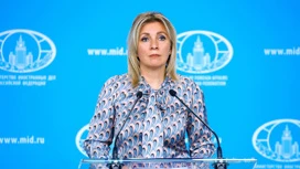 Zakharova handed over a petition apologizing to Italians