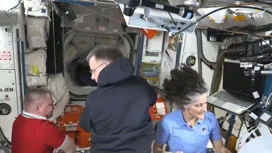 Musk unterstützte die “Herzen” auf den ISS Astronauten stecken