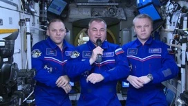 Cosmonauts dall'ISS si è congratulato con i russi per il Giorno del Difensore della Patria