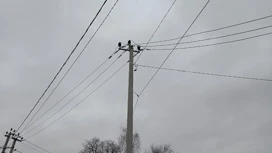 In der Region Yaroslavl nach schlechtem Wetter bleiben Tausende von Menschen ohne Licht