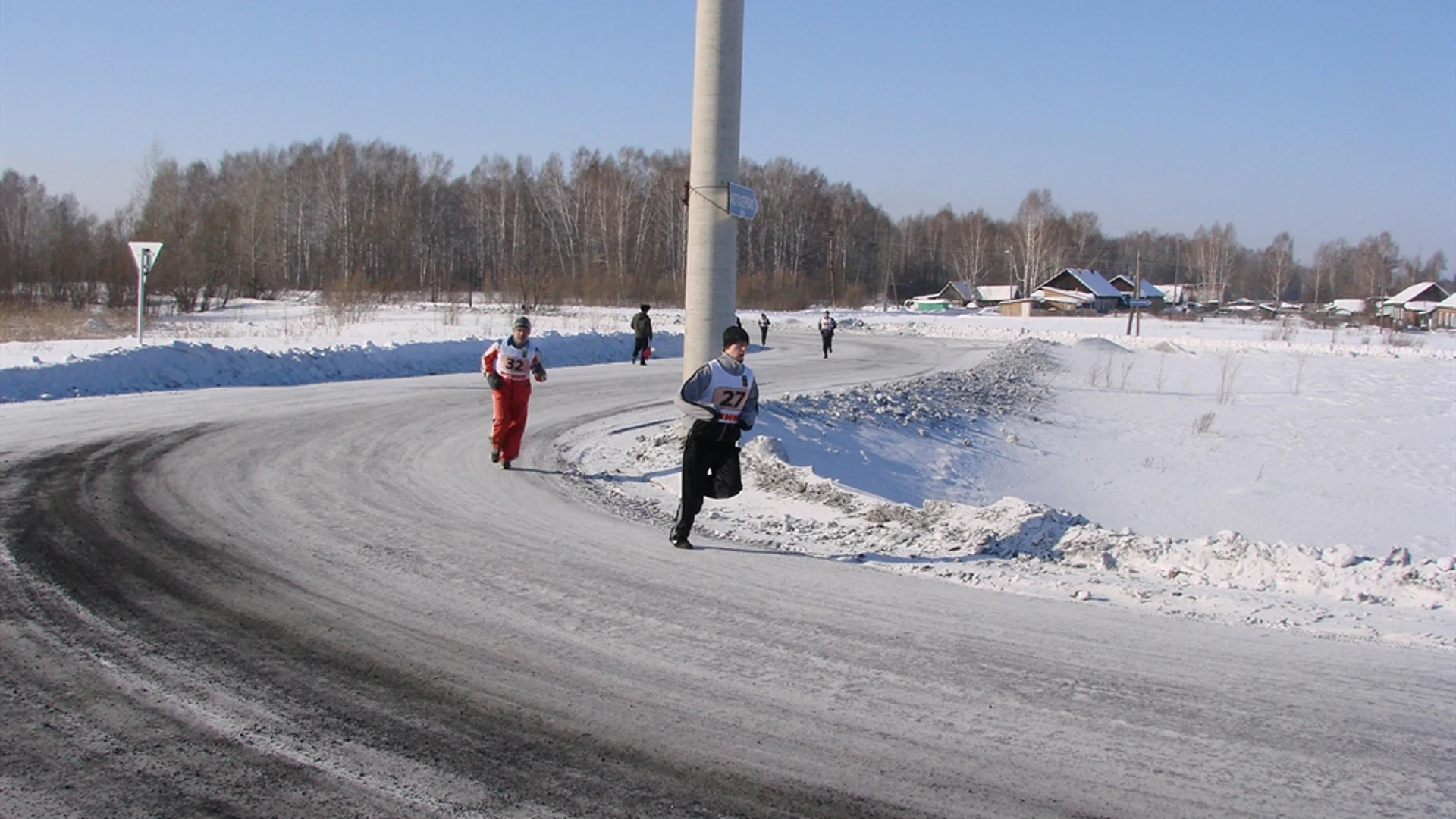 Движение транспорта ограничат на дорогах Асиновского района из-за забега 23 февраля