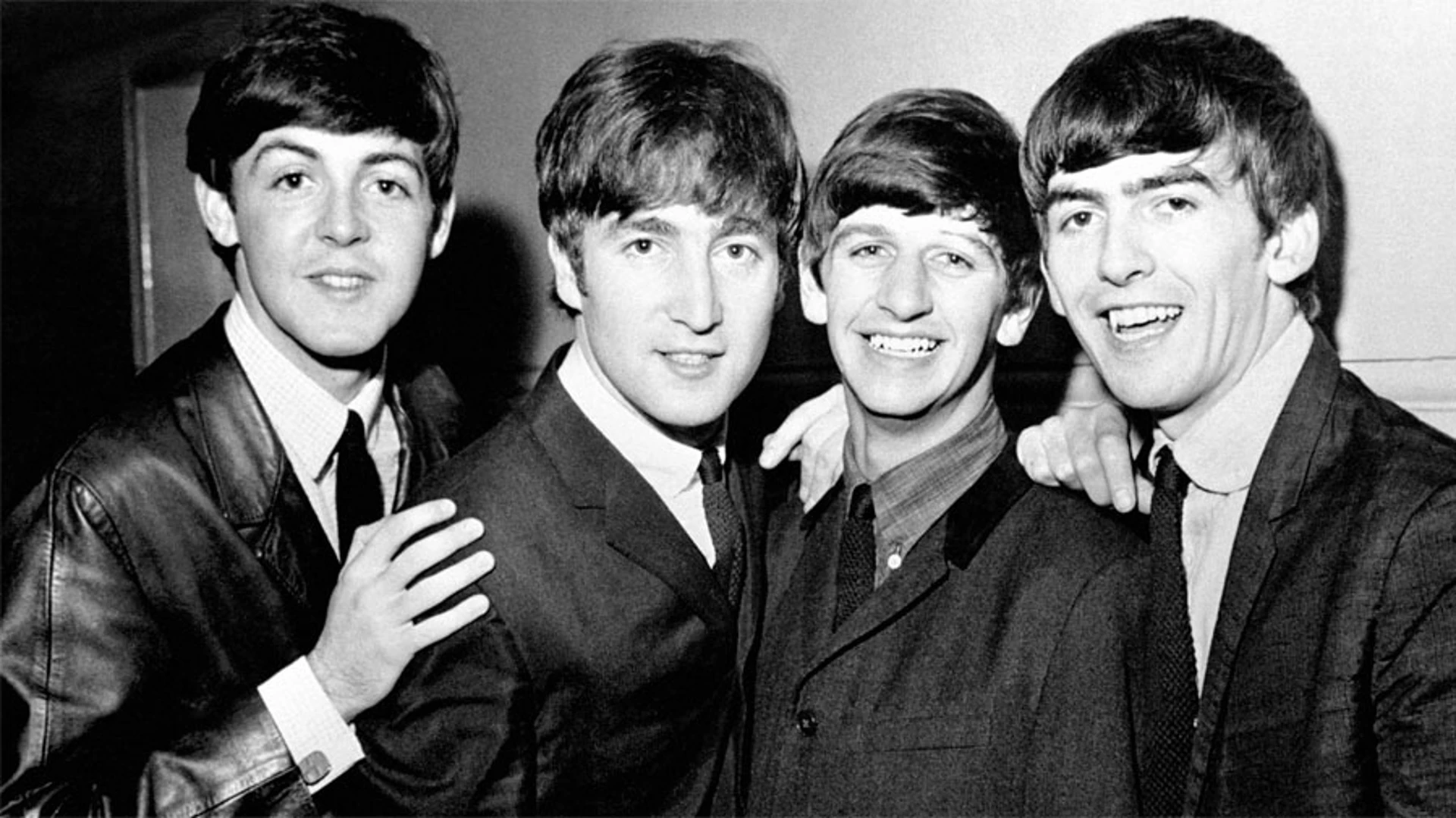 Режиссер фильмов о Джеймсе Бонде Сэм Мендес снимет четыре ленты о The Beatles