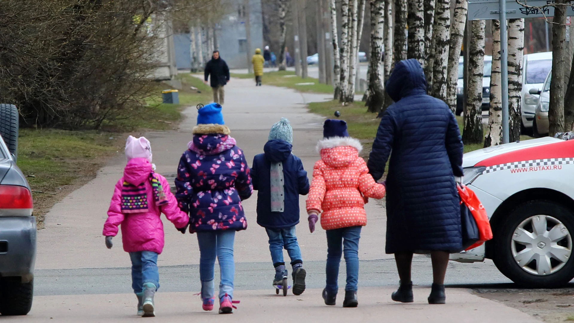 Депутат Чернышов: третий выходной для многодетных родителей — такая же работа