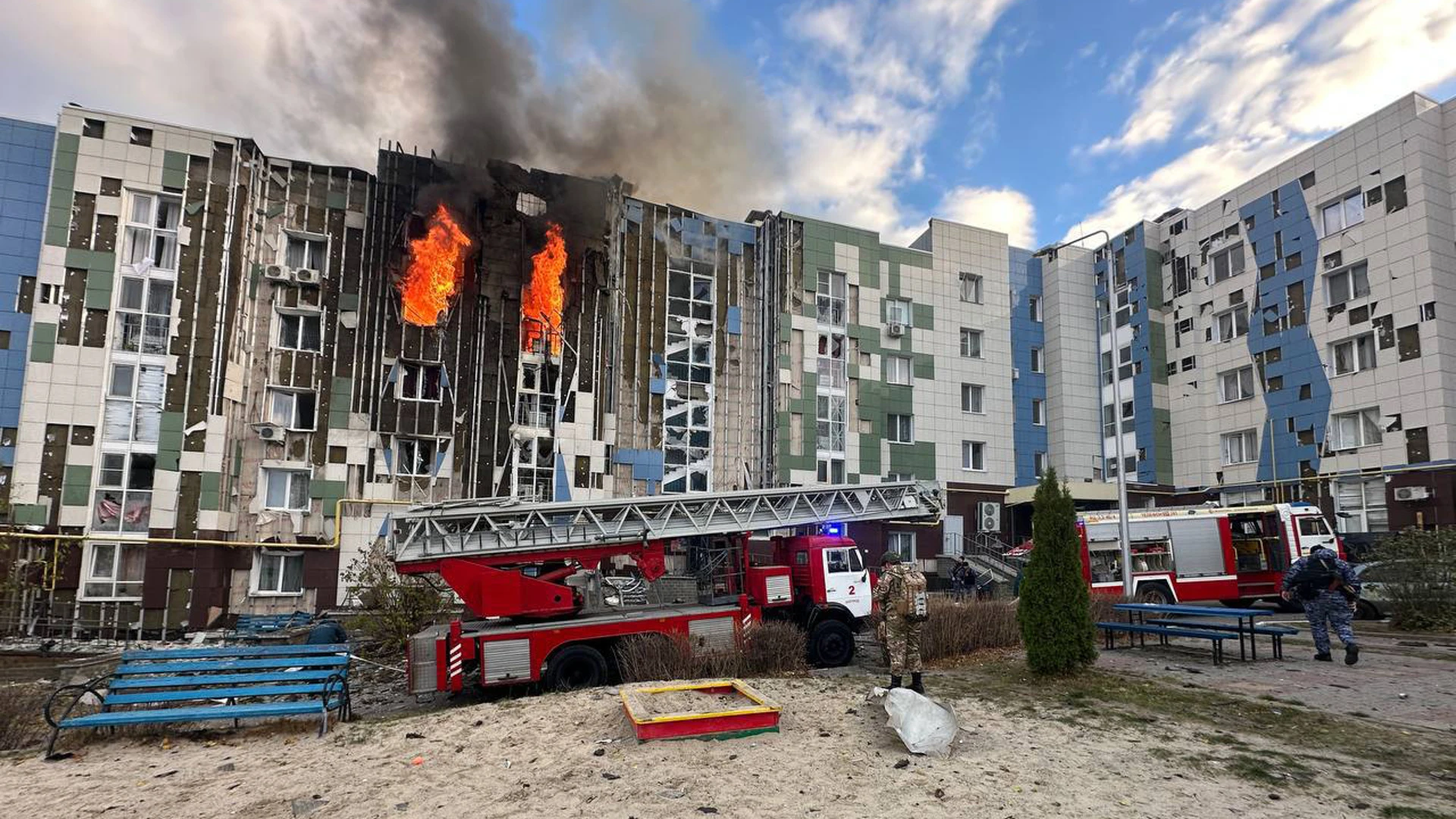 Многоэтажку в Белгороде атаковал дрон ВСУ