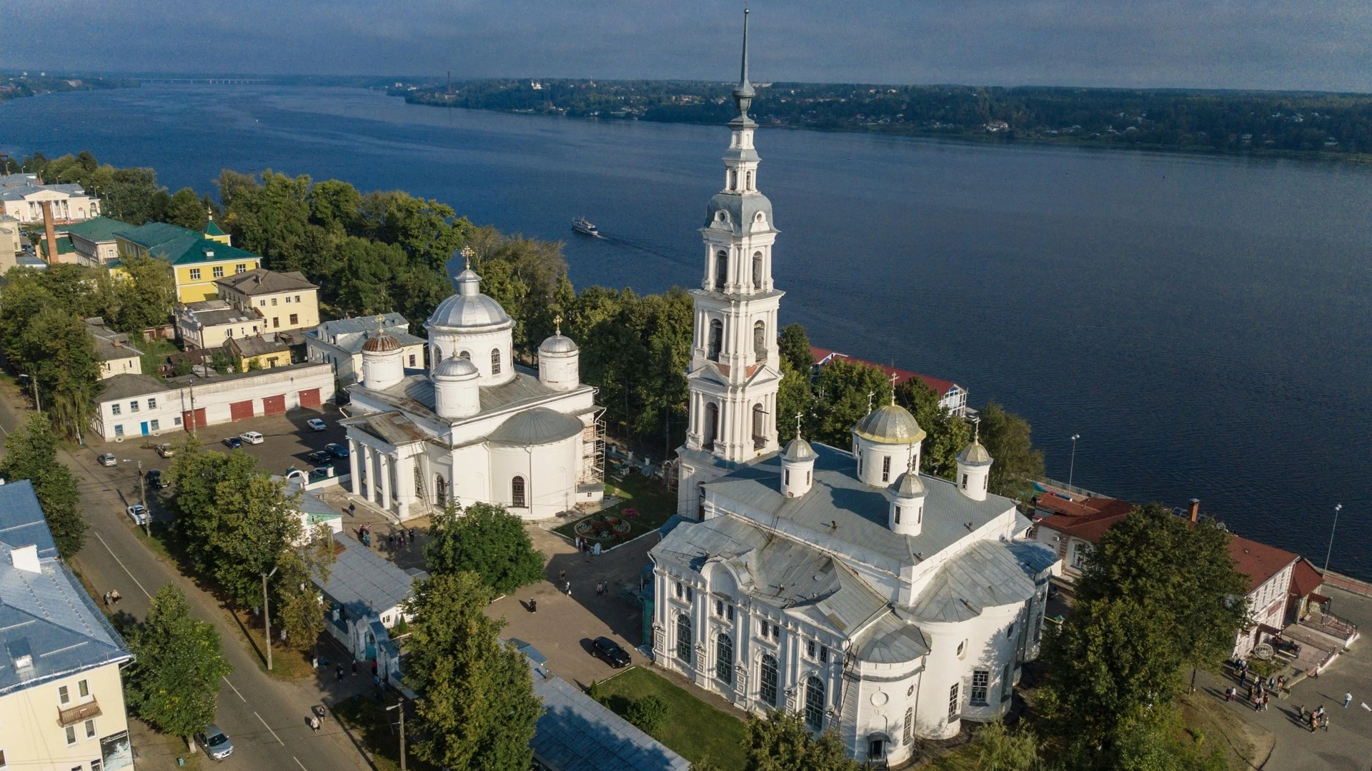 В Кинешме отреставрируют колокольню Успенского и Троицкого соборов