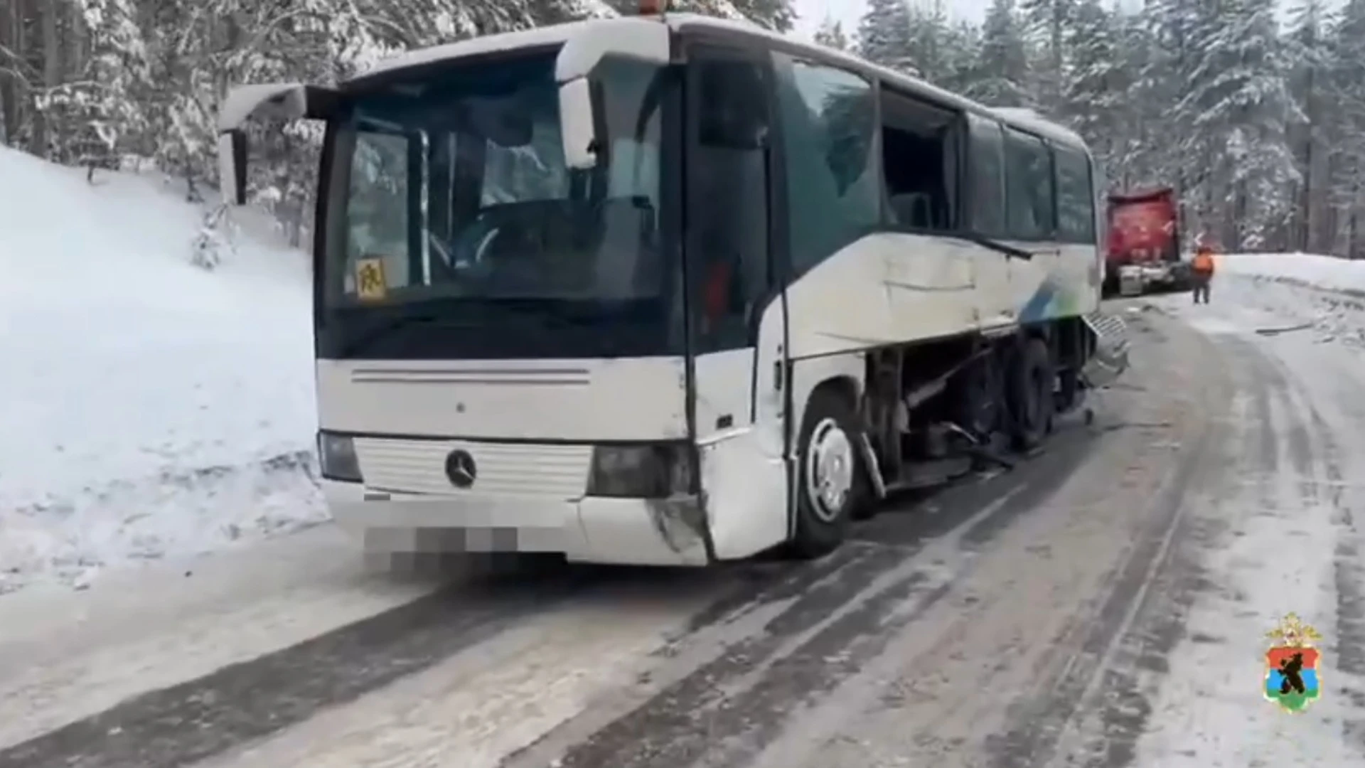 Автобус с детьми попал в ДТП в Карелии, есть пострадавшие