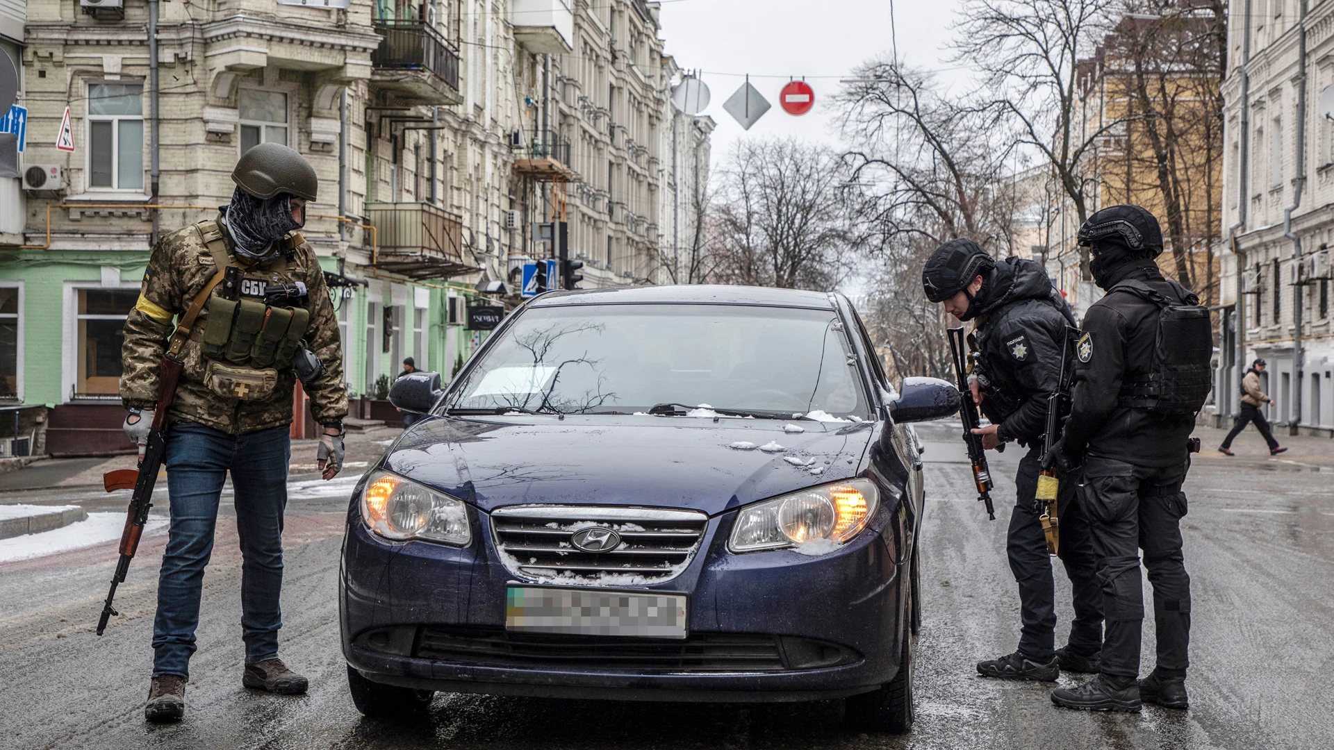 В Днепропетровске расформировали спецполк полиции из-за отказа идти на фронт