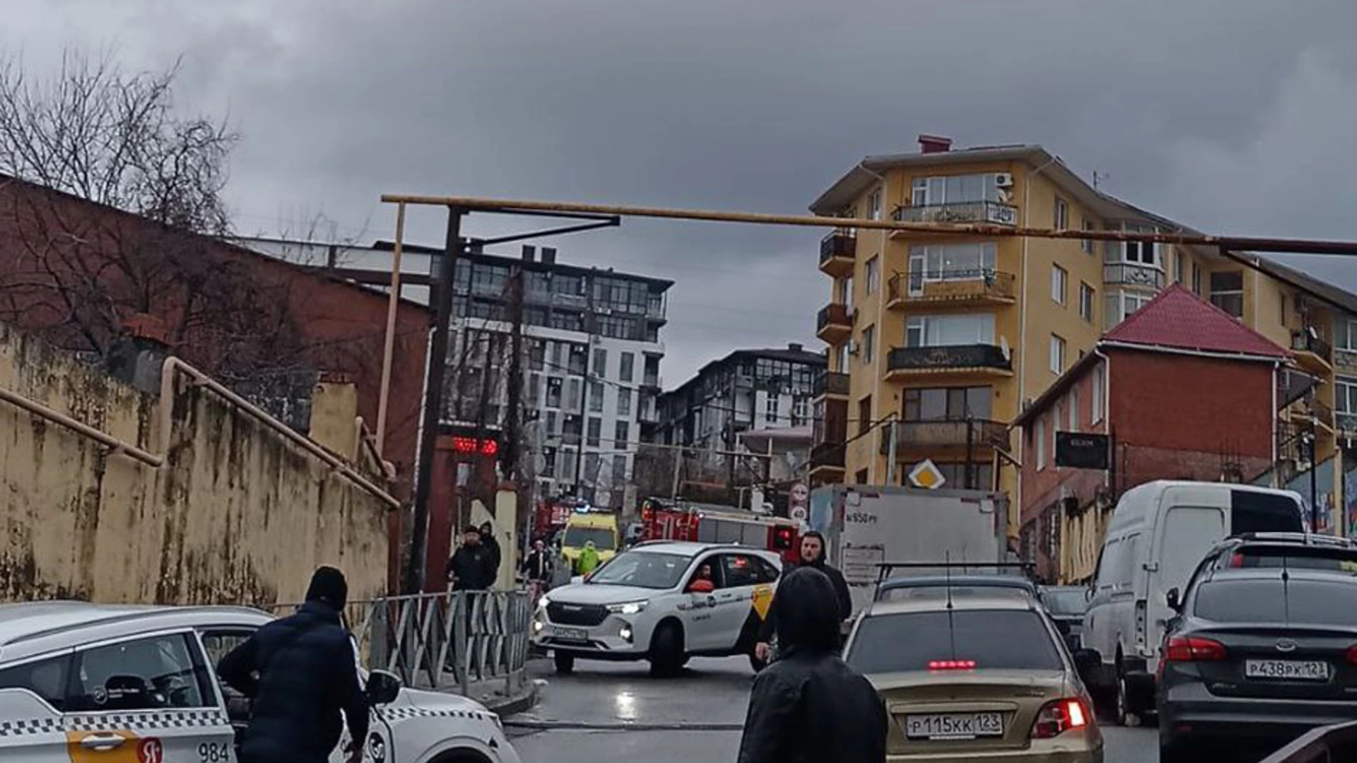 В прокуратуре организовали проверку по факту хлопка газа в центре Сочи