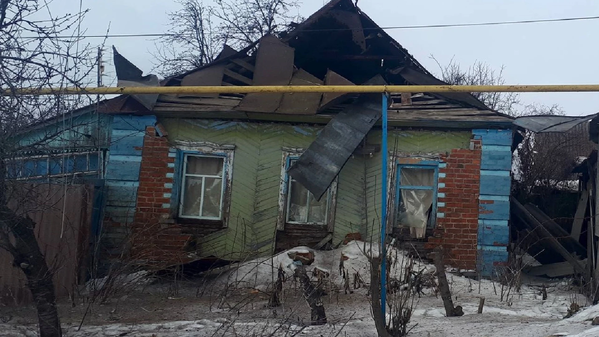 При обстреле Белгородской области повреждены дома и обесточены три поселка