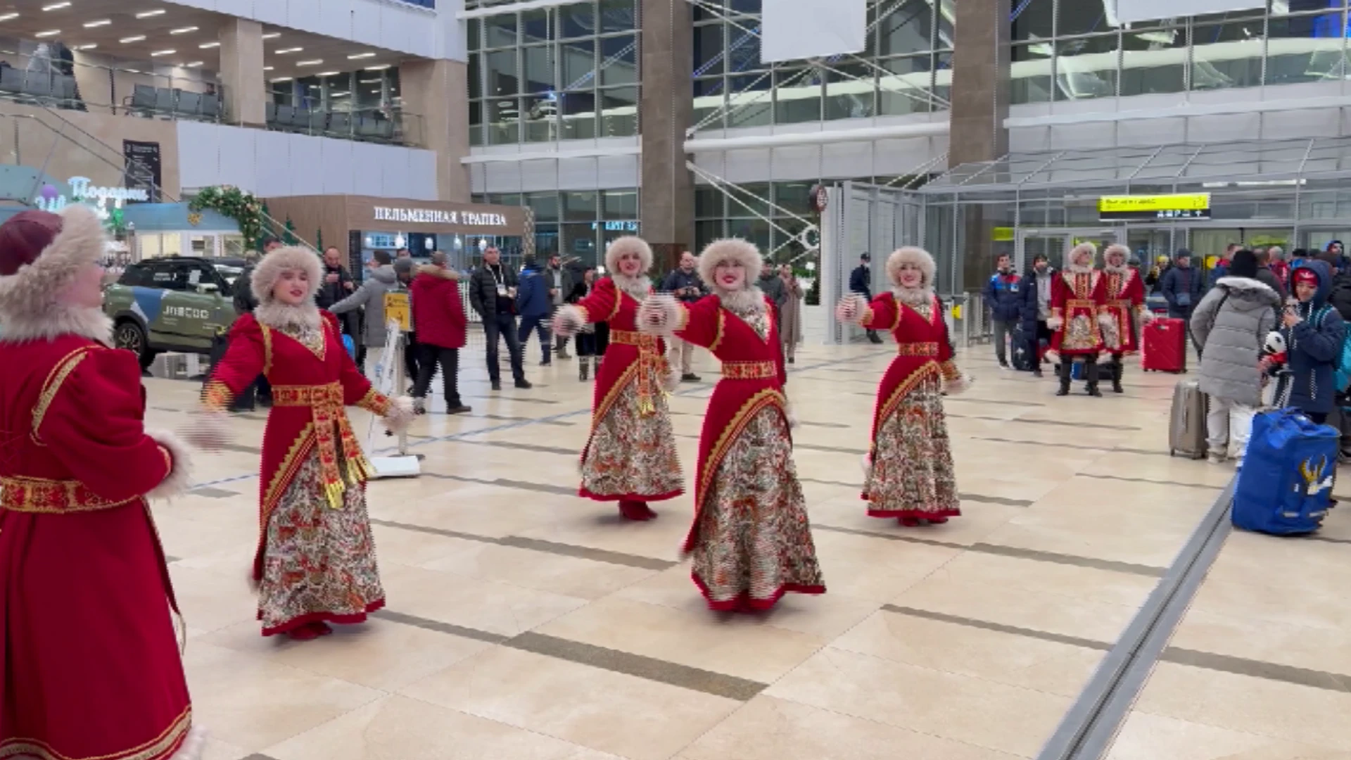 В Красноярск продолжают прибывать спортивные делегации на Кубок Ивана Ярыгина