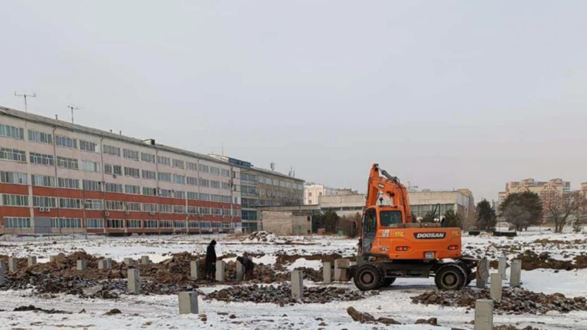 Круглогодичную ледовую арену начали строить в Благовещенске