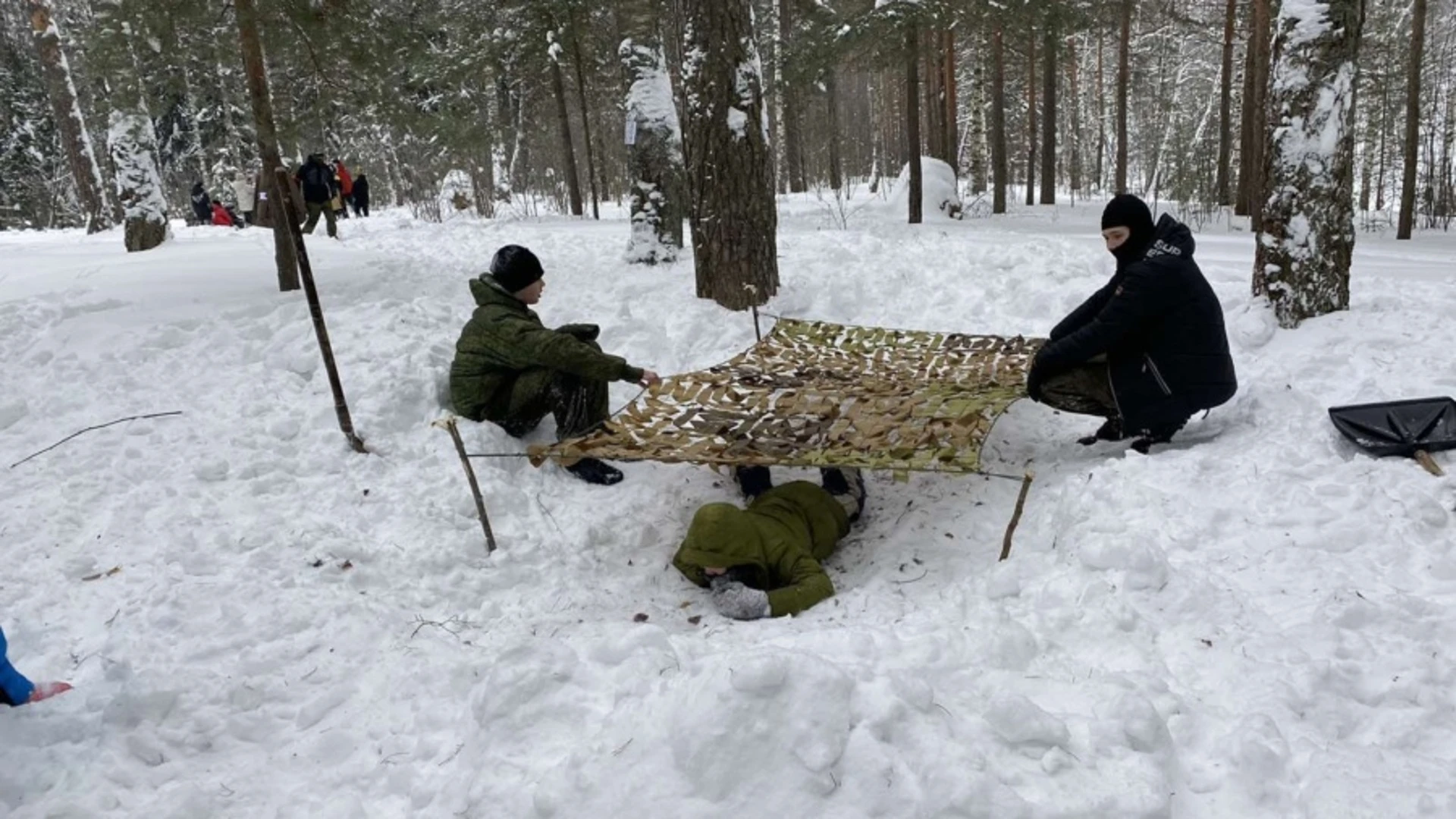 Школьники из Иванова приняли участие в туристическом походе, посвященному Дню снятия блокады Ленинграда