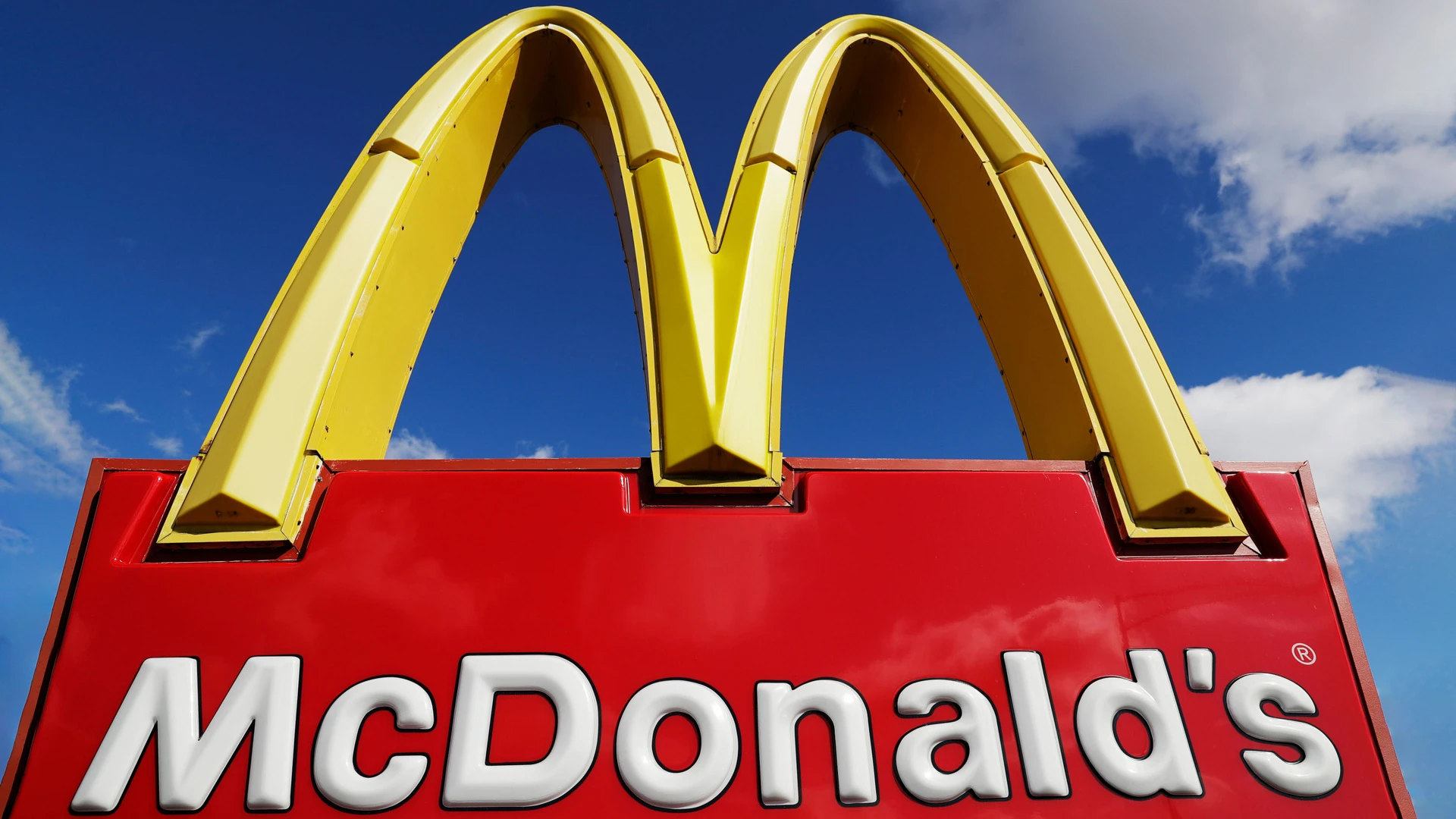 Сеть McDonald's в Белоруссии продадут местному инвестору