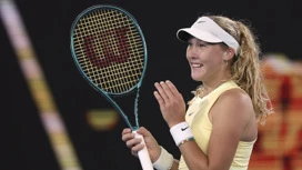 Mirra Andreeva besiegte Rybakina und erreichte das Finale des WTA-1000 Turniers