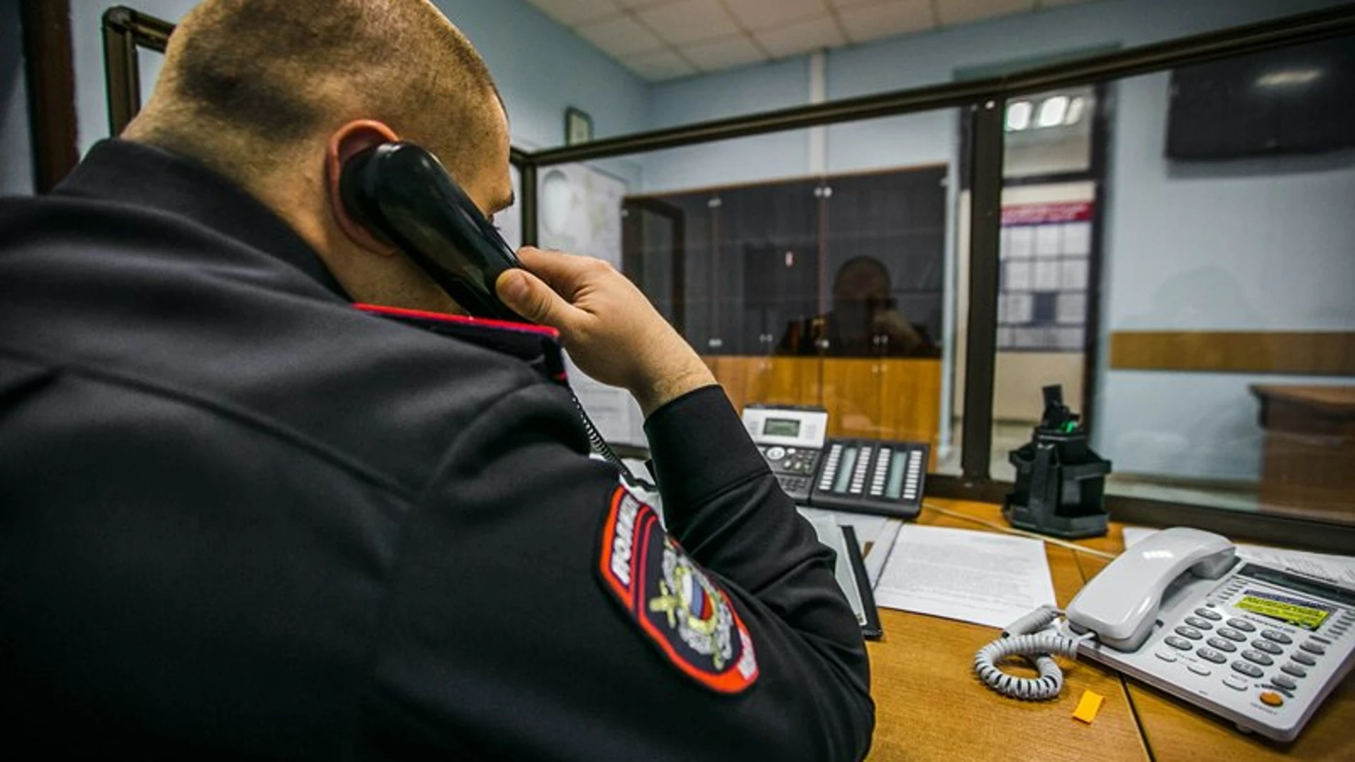 Мужчину, нападавшего с ножом на прохожих в Краснодаре, задержала полиция