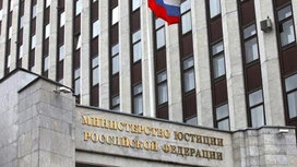 The Ministry of Justice included in the list of foreign agents journalists Ilya Azar and Zhanna Agalakova