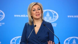 Zakharova z ironią zareagowała na film Macrona z odwróconą mapą Ukrainy