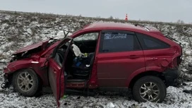 Под Липецком в ДТП с перевернувшимся Ссанг Йонгом пострадал водитель