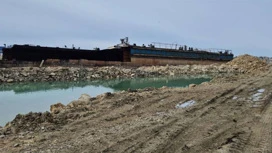 Ministry of Transport: the stern part of the tanker Volgoneft-239 dismantled by half