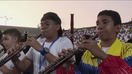 A rede de orquestras juvenis da Venezuela comemorou seu 50º aniversário.