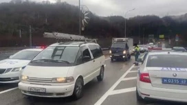 В горах Сочи ограничили въезд транспорта на летних шинах