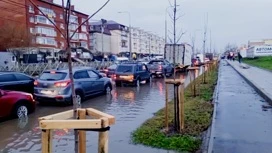 В Краснодаре под воду ушли больше десяти улиц