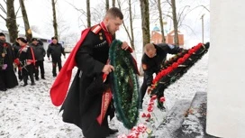 В Апшеронском районе почтили память погибших в Гражданской войне