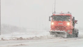 Condições meteorológicas e estradas: a primeira neve abundante caiu na região de Volgogrado.