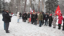 Память неизвестного солдата почтили у Вечного огня в Томске