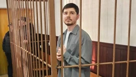 Al blogger Ayaz Shabutdinov le han extendido la detención por 6 meses.