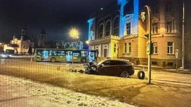 Пассажиры автобуса в Тюмени пострадали в ДТП