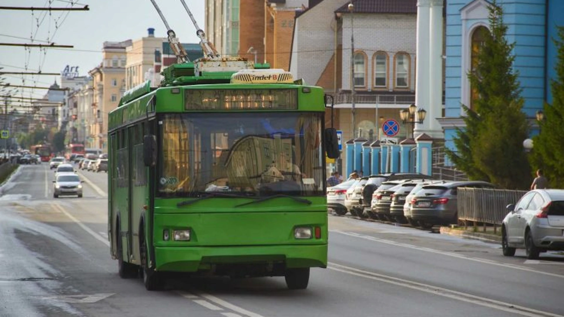 Движение троллейбусов &#8470;3 и 5 изменилось из-за повреждения сети в Казани